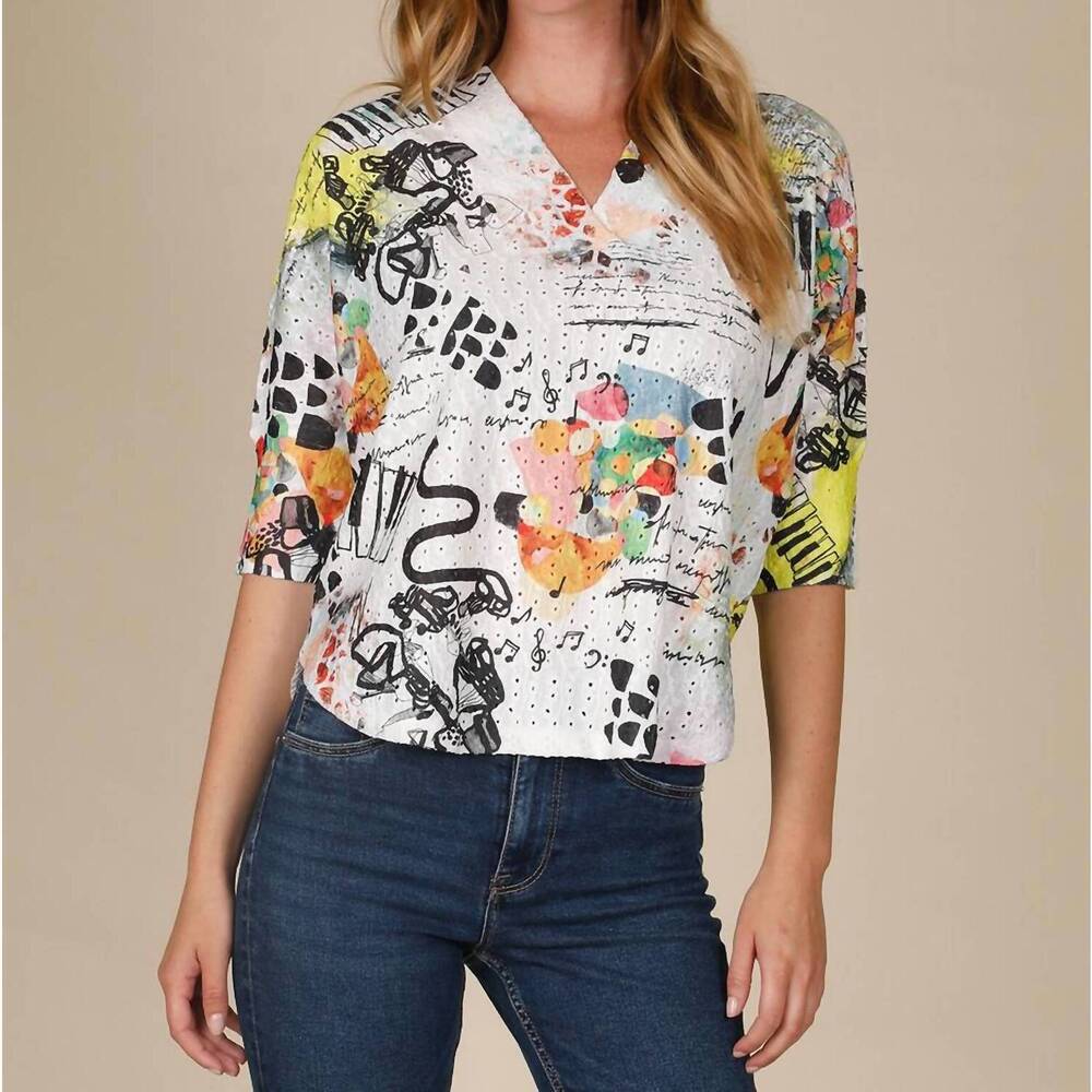 NEW INOAH song writing v-neck pinhole top in multi